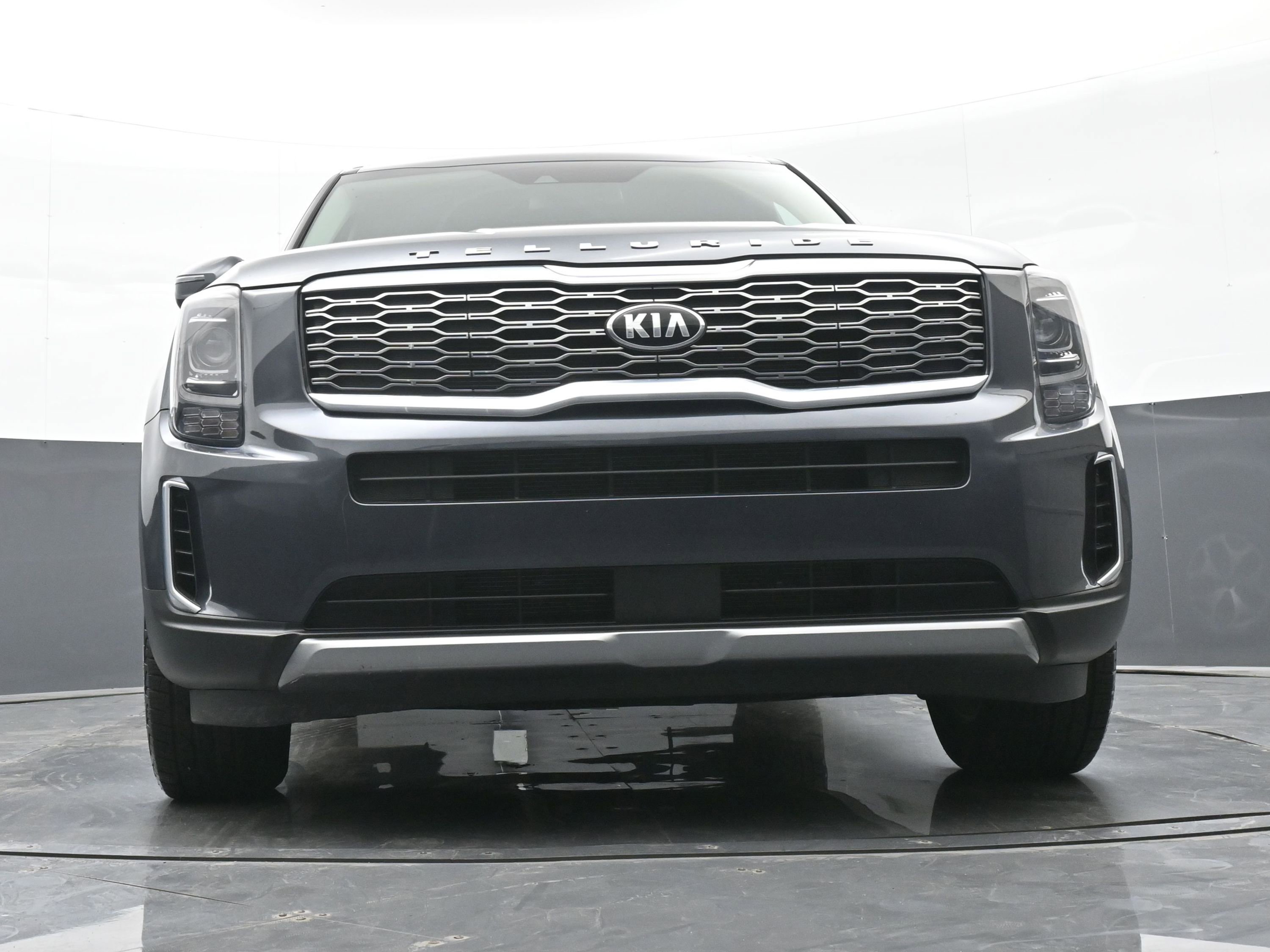 Used 2021 Kia Telluride EX image 41
