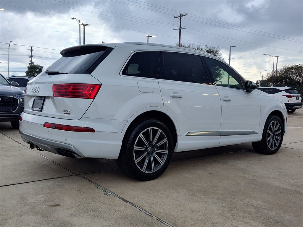 Used 2017 Audi Q7 3.0T Premium Plus image 13