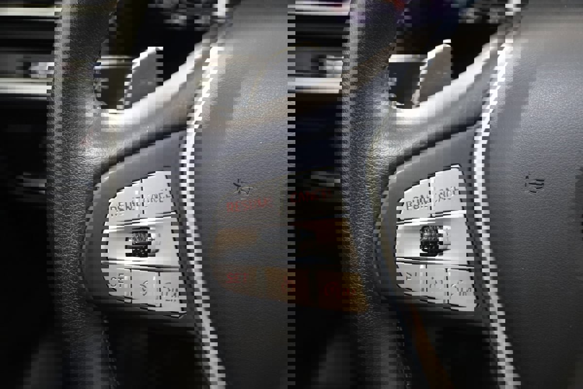 Used 2022 BMW X4 xDrive30i w/ Convenience Package image 39