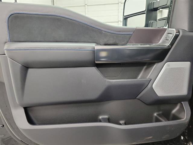 New 2026 Ford F250 Platinum image 18