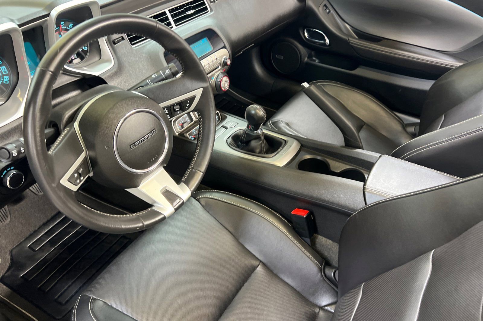 Used 2011 Chevrolet Camaro SS w/ RS Package image 11