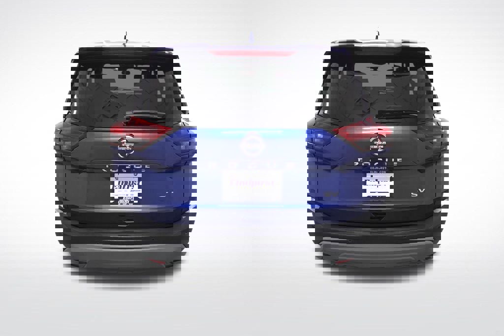 Used 2023 Nissan Rogue SV image 4