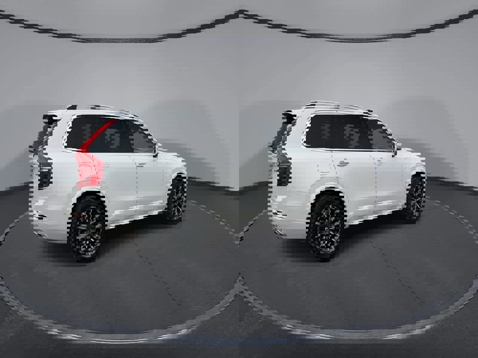 Used 2018 Volvo XC90 T6 Momentum w/ Convenience Package image 8