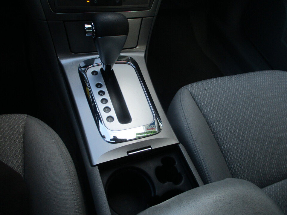 Used 2008 Saturn Aura XE FWD image 32