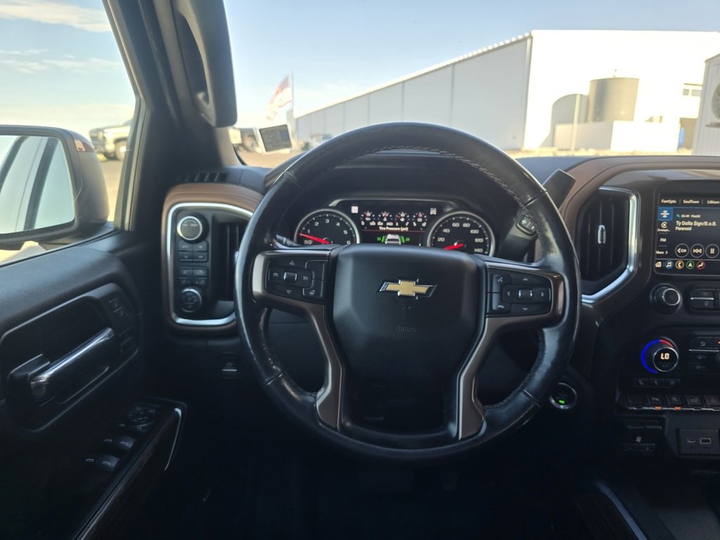 Used 2021 Chevrolet Silverado 1500 High Country image 2