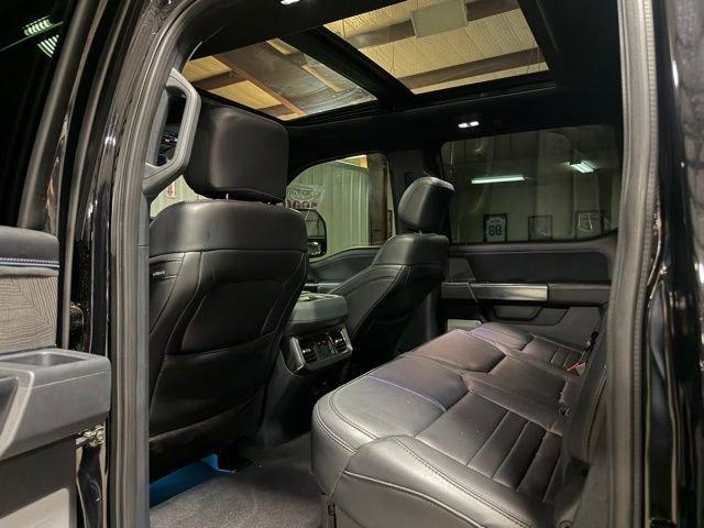 Used 2025 Ford F450 Platinum w/ FX4 Off-Road Package image 10