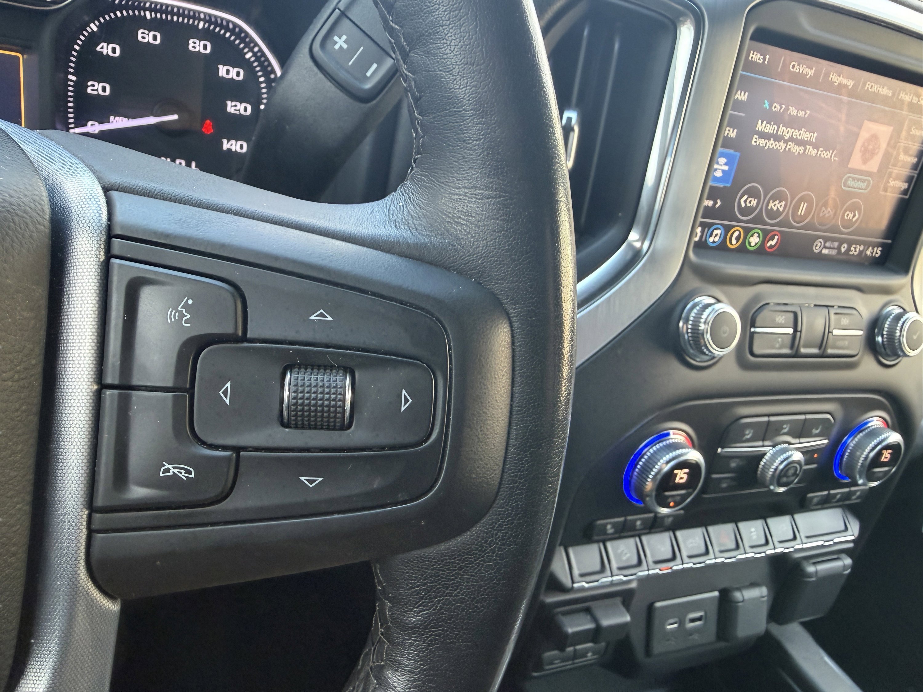 Used 2021 GMC Sierra 1500 SLT w/ SLT Premium Package image 26