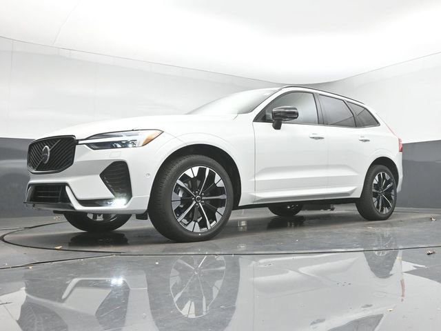 New 2026 Volvo XC60 B5 Plus w/ Protection Package Premier image 40
