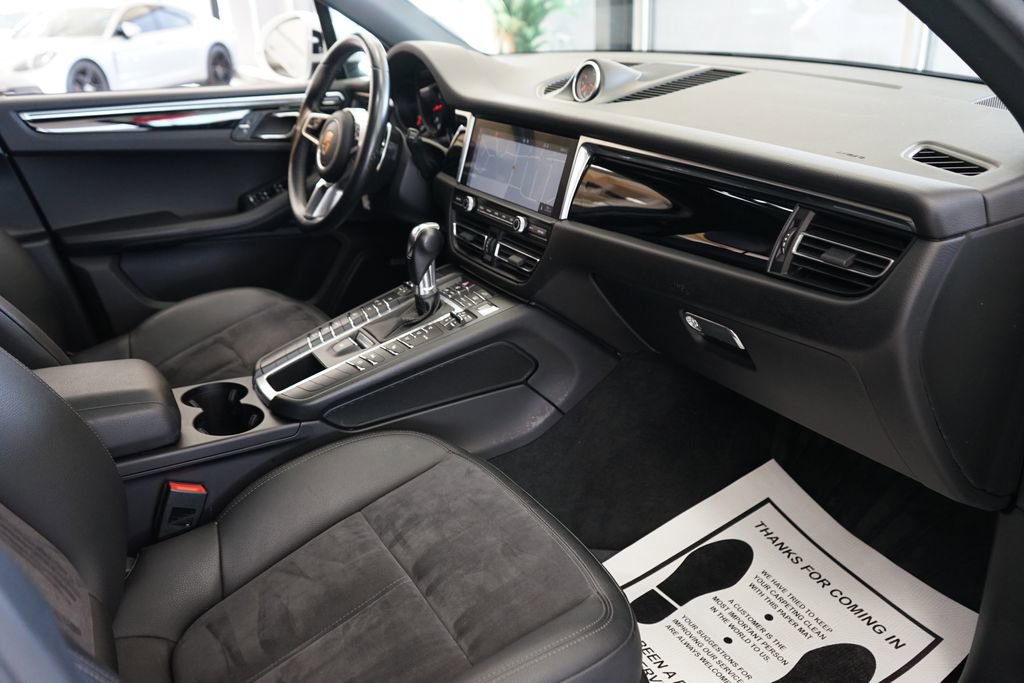 Used 2019 Porsche Macan image 47