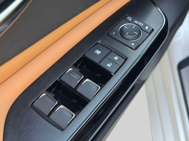 Used 2024 Lexus ES 350 w/ Premium Package FWD image 22