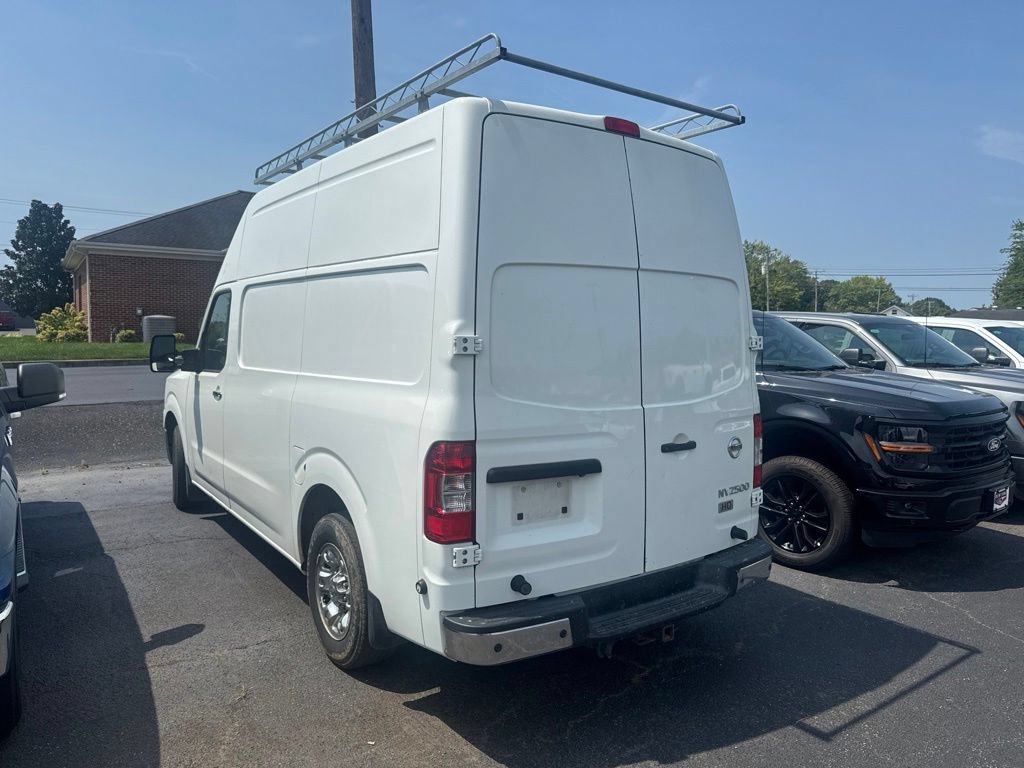 Used 2014 Nissan NV 2500 SV w/ V8 Appearance Package RWD image 4