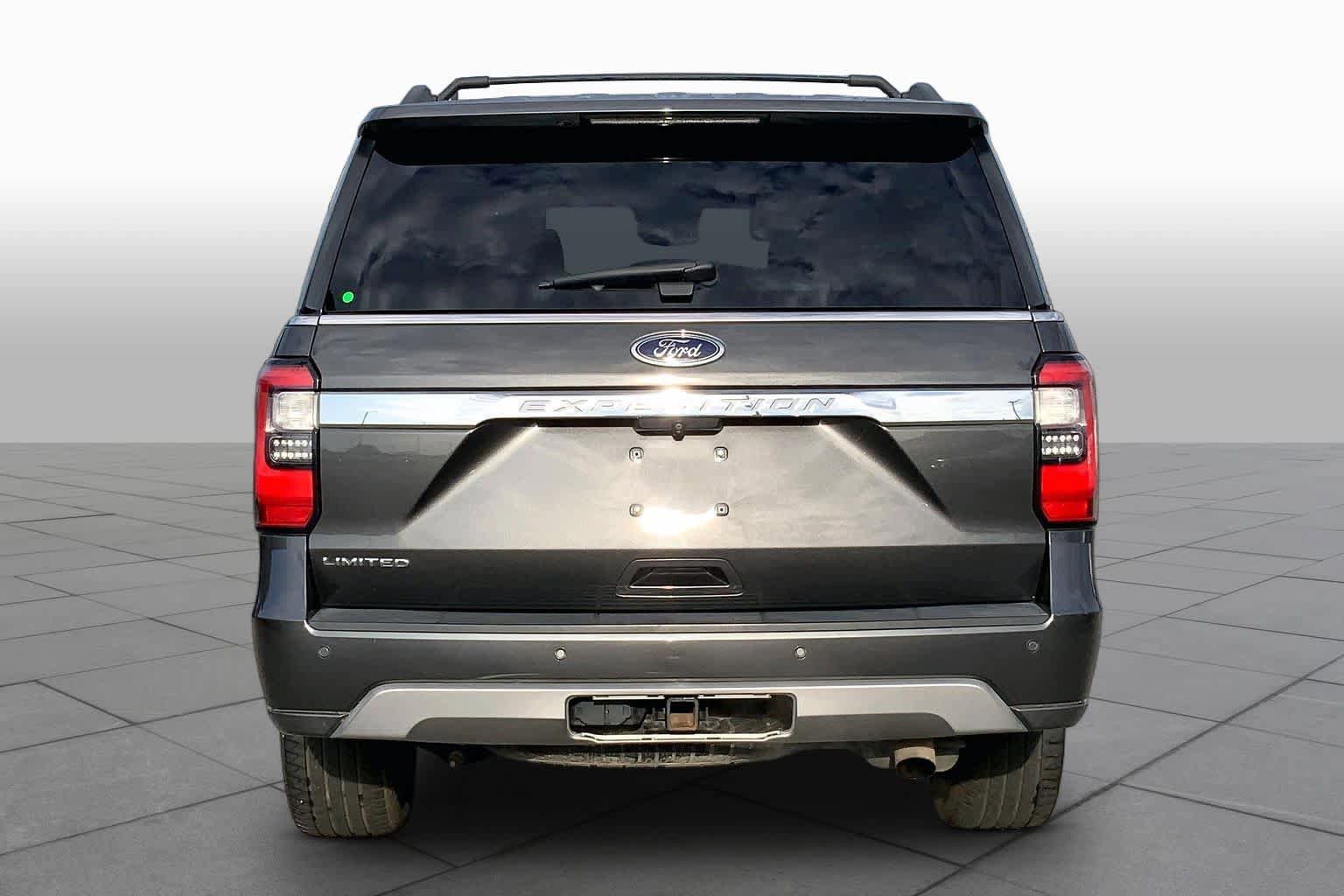 Used 2020 Ford Expedition Limited w/ Equipment Group 302A AWD/4WD image 5