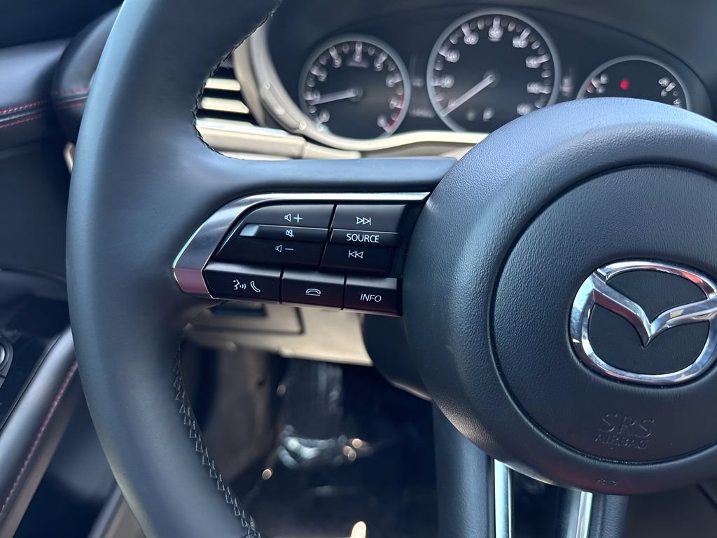 Used 2026 MAZDA MAZDA3 Carbon AWD/4WD image 15