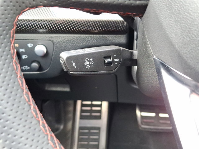 Used 2024 Audi SQ5 Prestige image 23