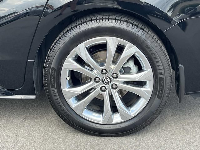 Used 2022 Toyota Sienna Platinum FWD image 13