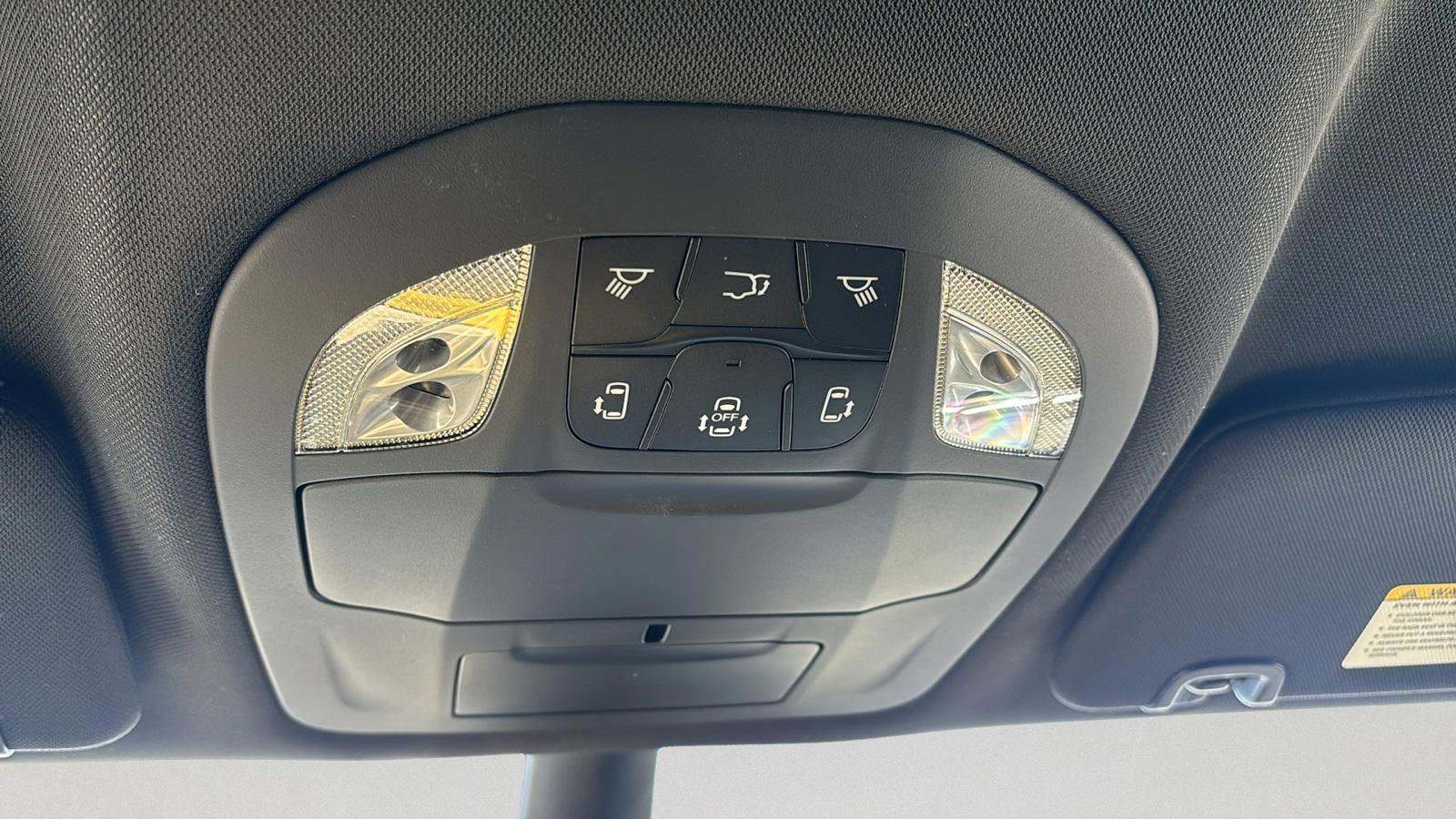 New 2026 Chrysler Pacifica Select image 21