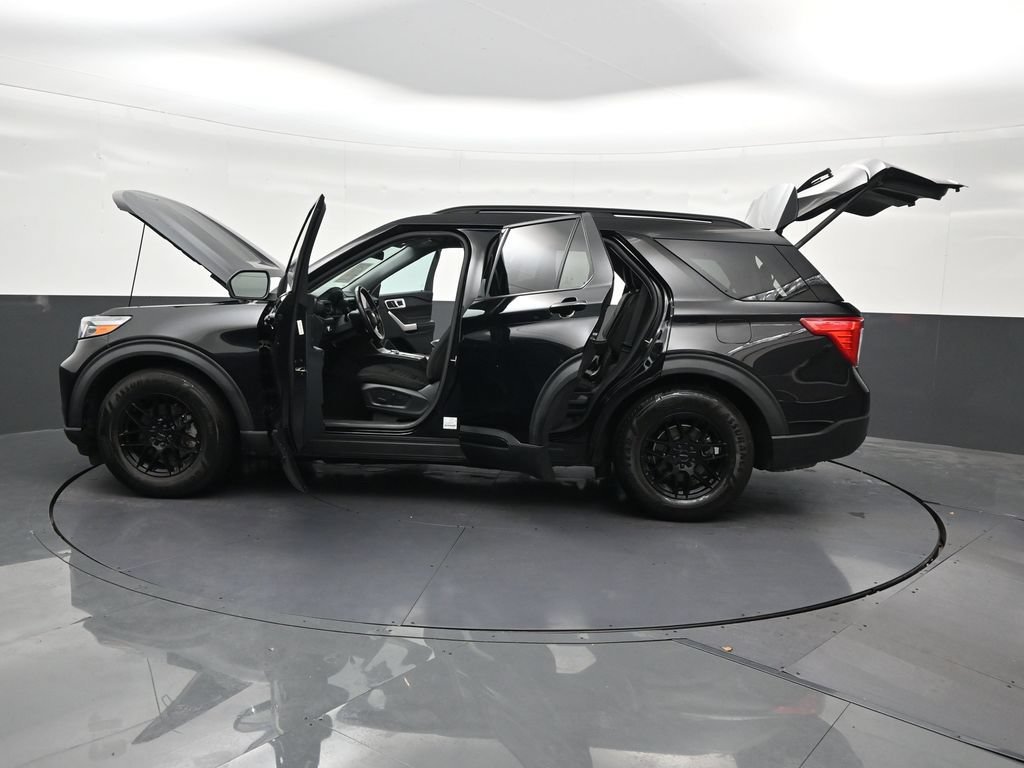 Used 2021 Ford Explorer XLT RWD image 39