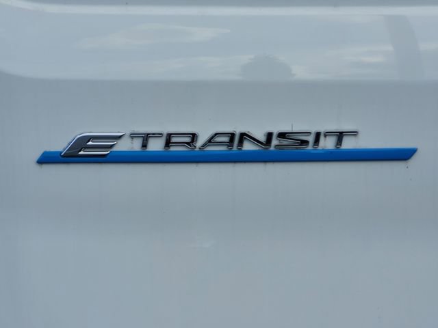 New 2023 Ford E-Transit 148 High Roof image 5