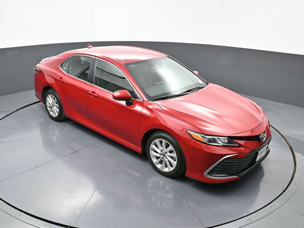 Certified 2023 Toyota Camry LE image 32