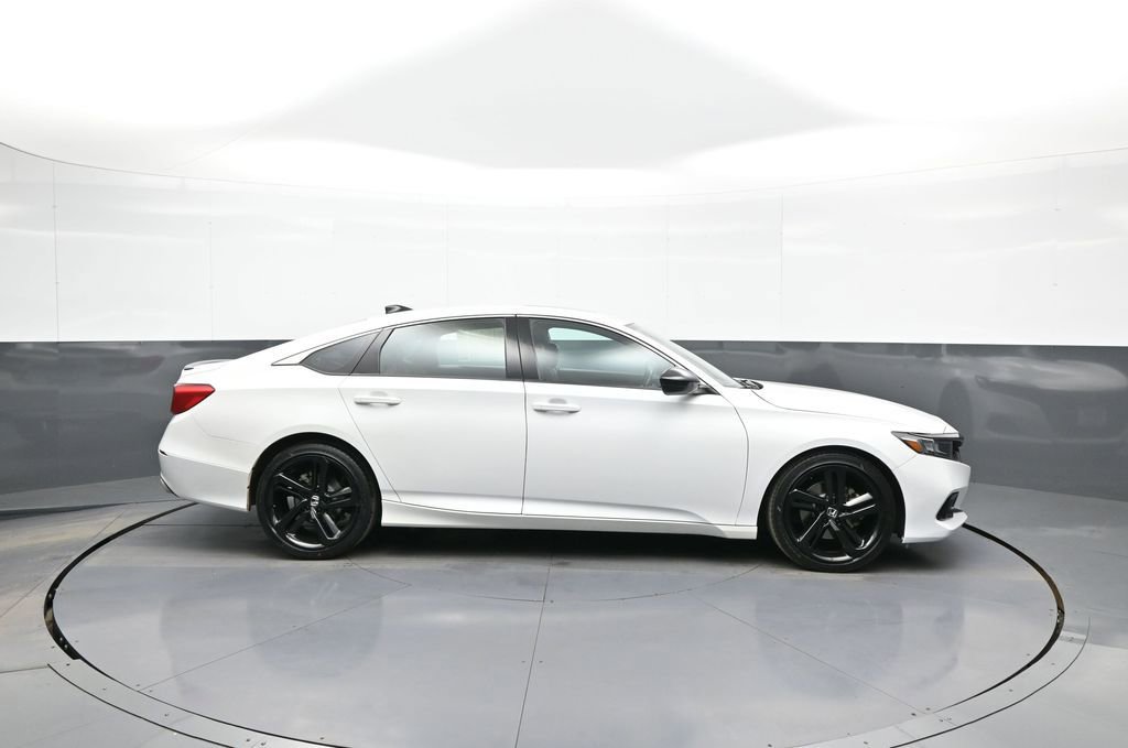 Certified 2022 Honda Accord Sport image 5