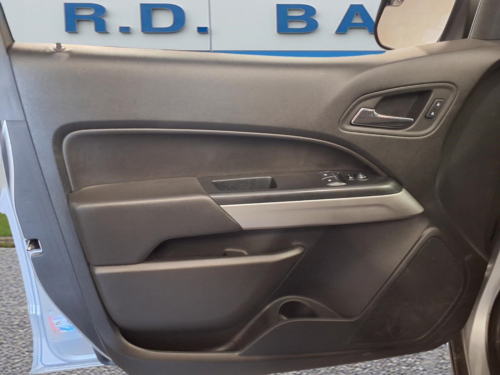 Certified 2019 Chevrolet Colorado LT w/ LT Convenience Package AWD/4WD image 9