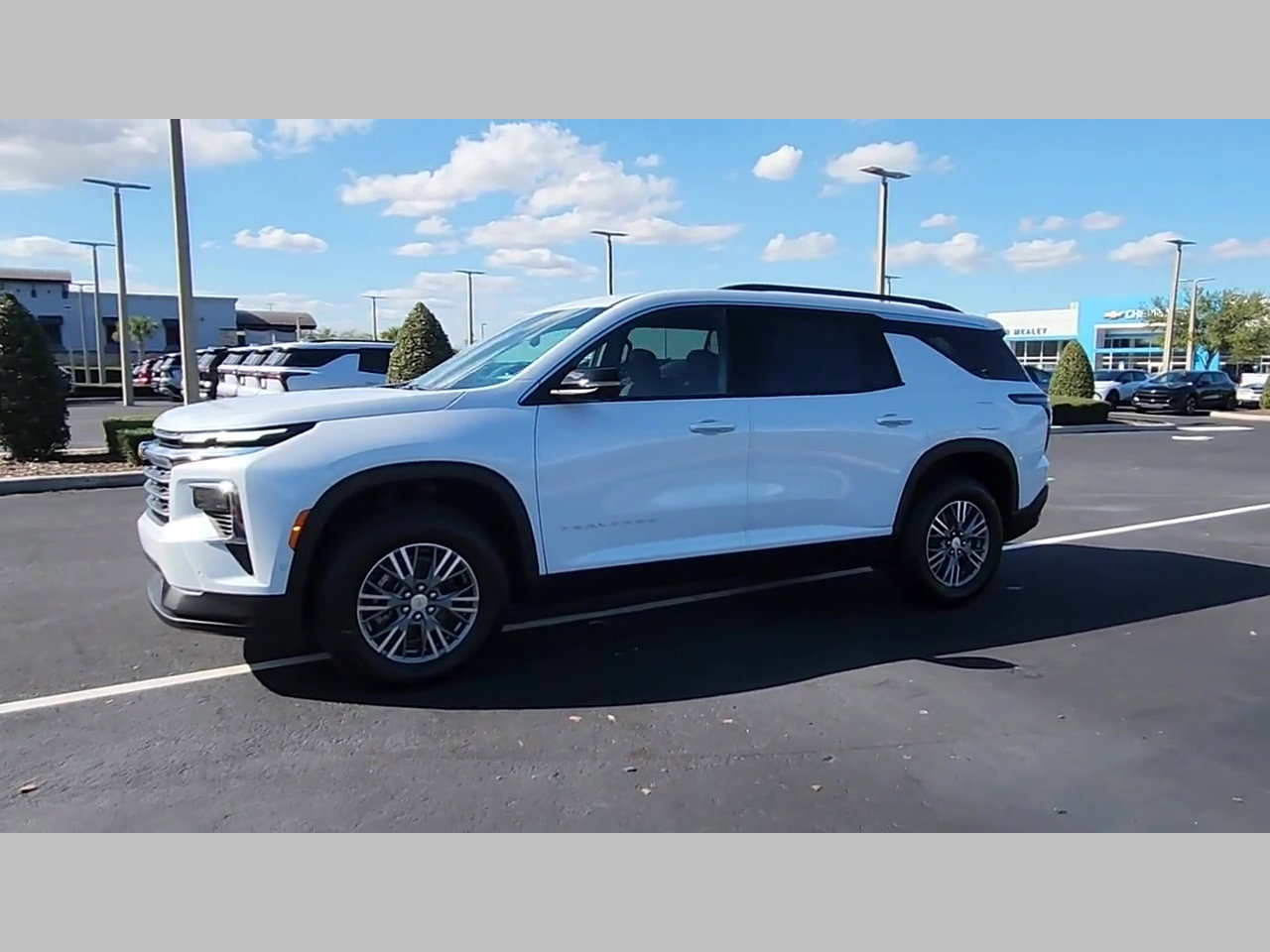 New 2026 Chevrolet Traverse LT w/ Enhanced Driving Package image 18