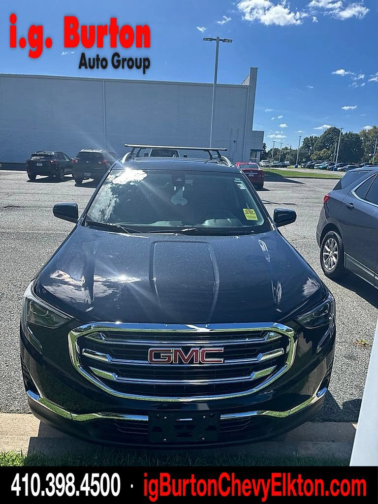 Used 2019 GMC Terrain SLT w/ Preferred Package AWD/4WD image 2