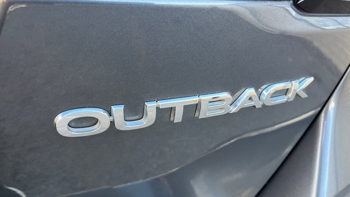 Used 2023 Subaru Outback Premium AWD/4WD image 27