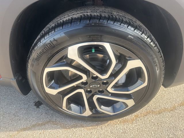 Used 2024 Chevrolet Trax RS w/ Sunroof Package image 13