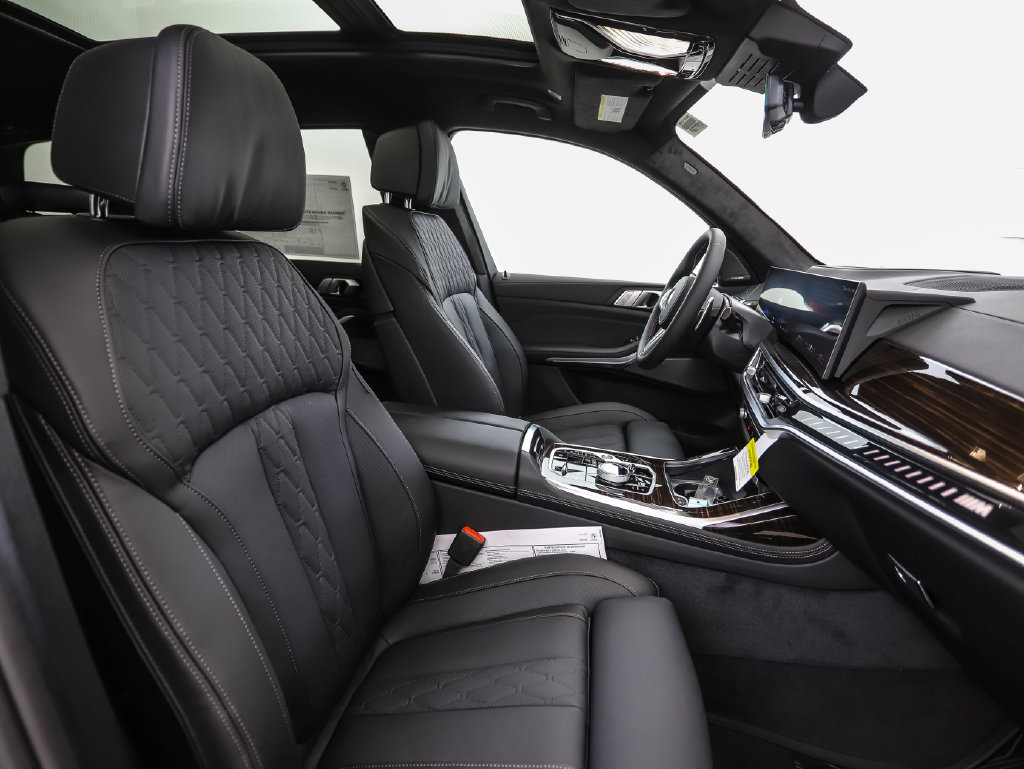 New 2027 BMW X7 M60i AWD/4WD image 39