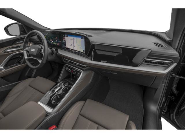 Certified 2025 Audi Q5 Premium Plus w/ Premium Plus AWD/4WD image 17