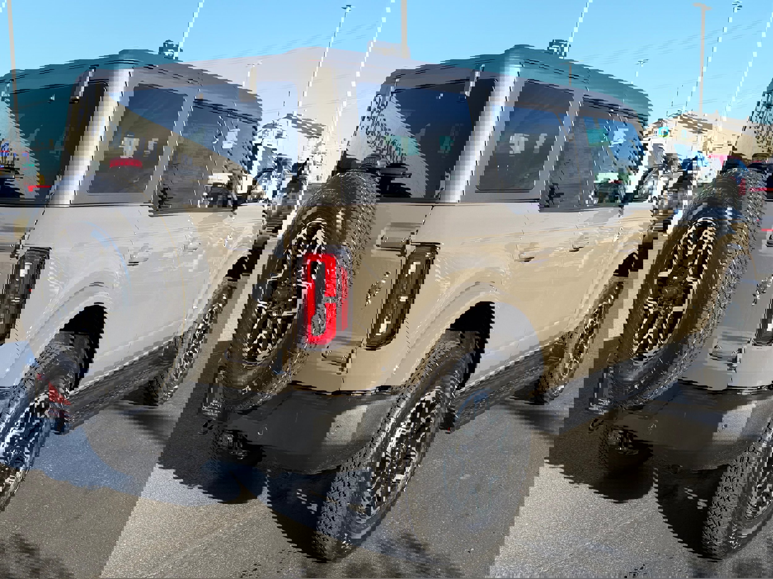 New 2025 Ford Bronco Outer Banks image 3