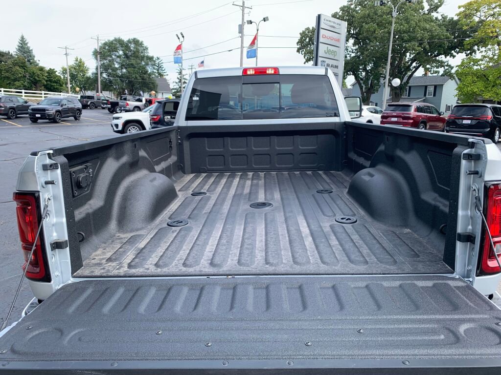 New 2026 RAM 3500 Tradesman image 10