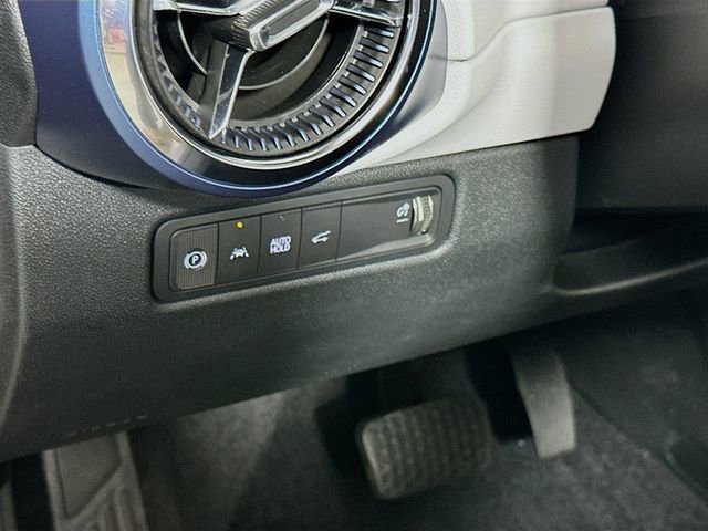 New 2026 Chevrolet Equinox EV LT image 10
