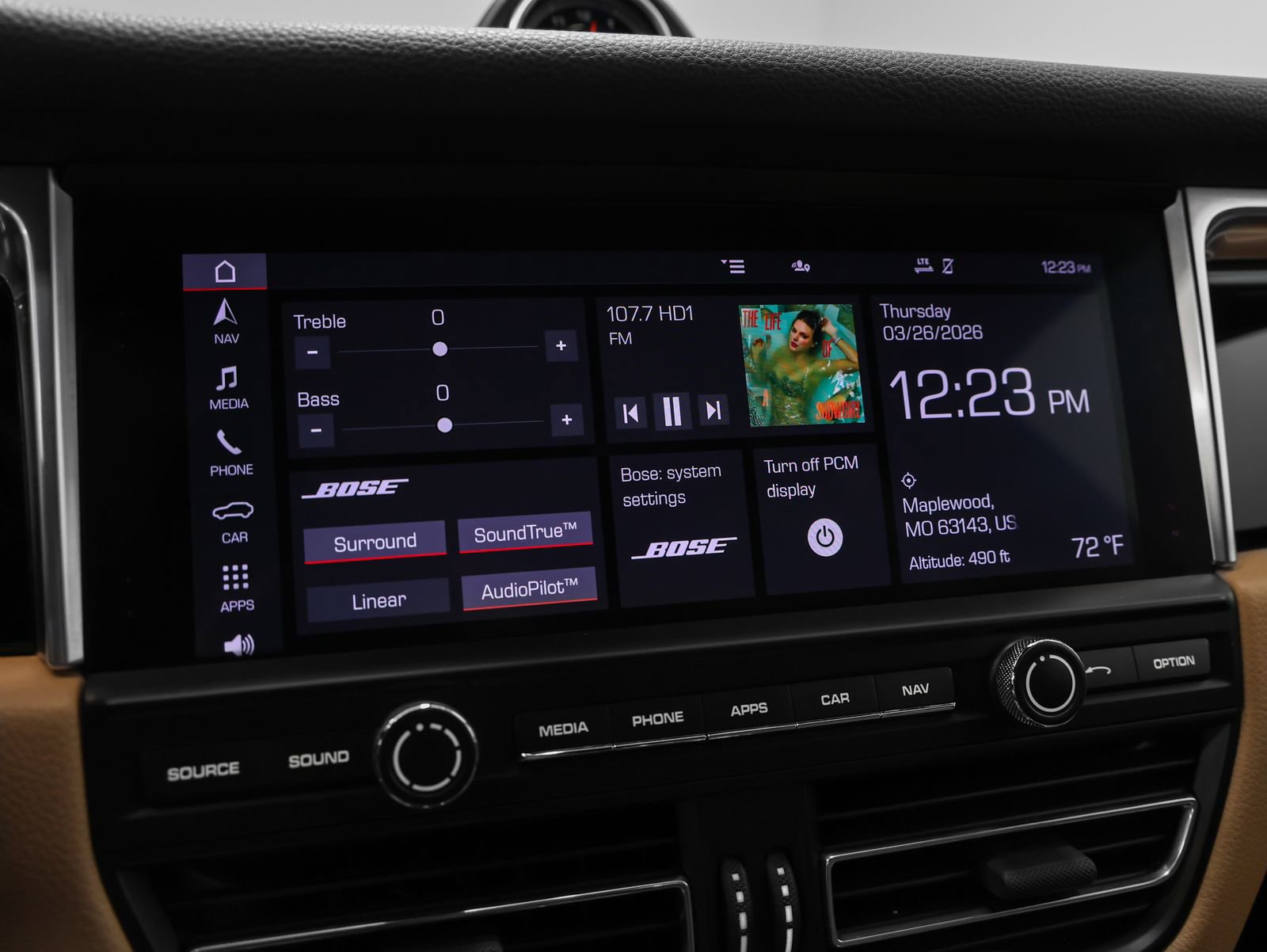 Certified 2021 Porsche Macan S image 37