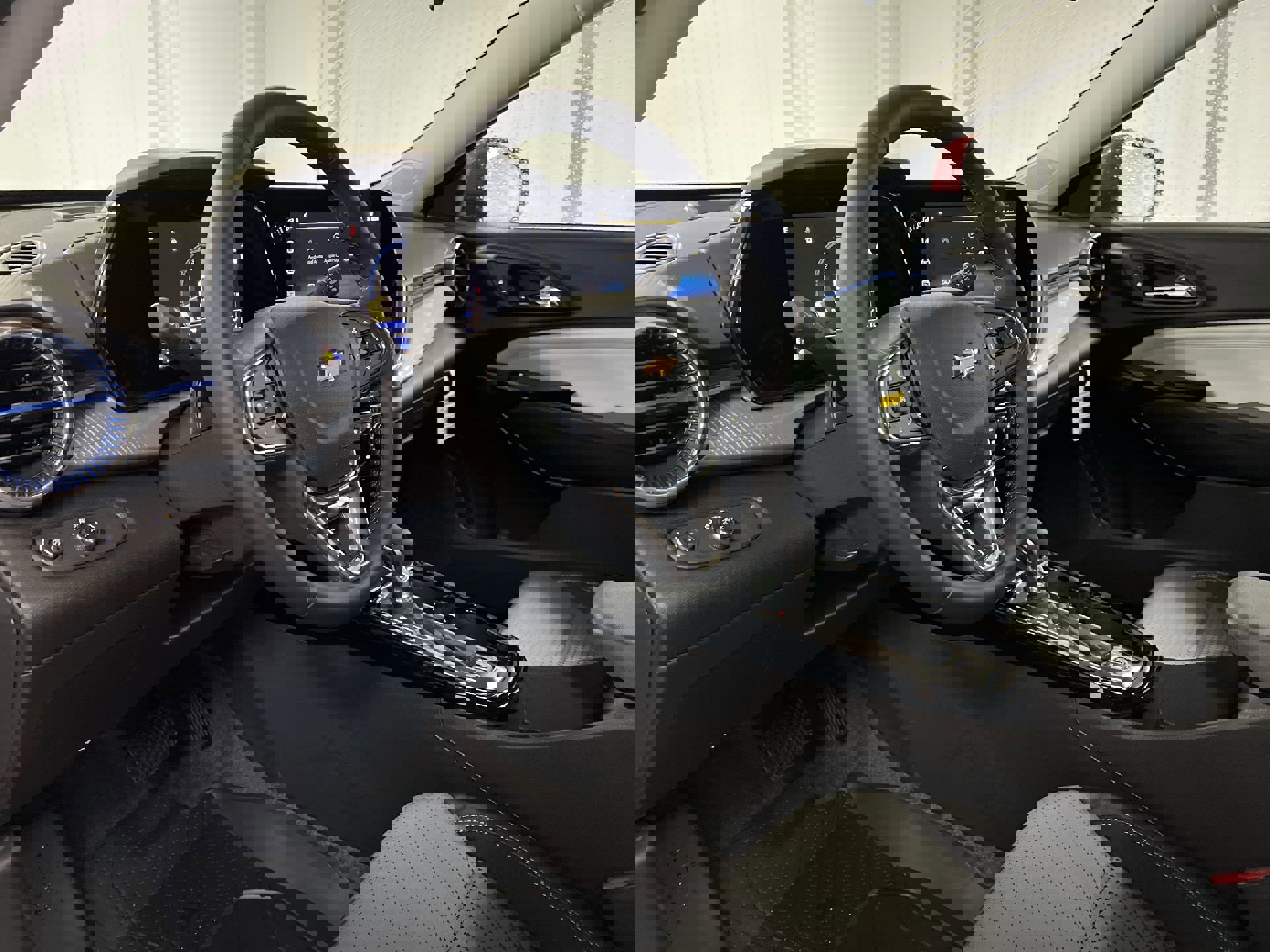 New 2026 Chevrolet Trax LT w/ Driver Confidence Package image 44