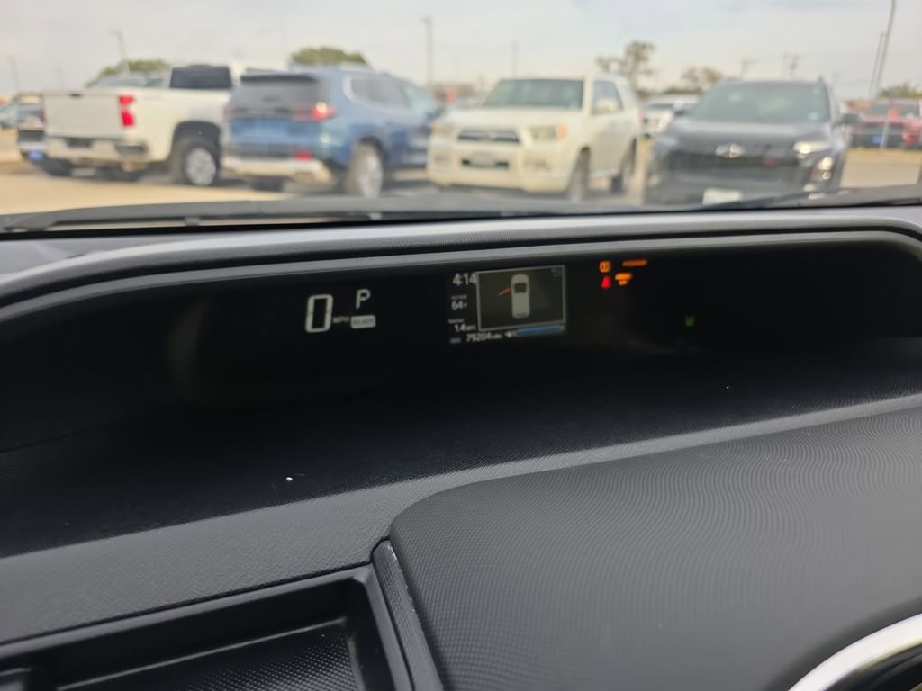 Used 2018 Toyota Prius C One image 9