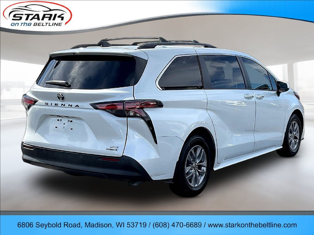 Used 2022 Toyota Sienna XLE FWD image 6