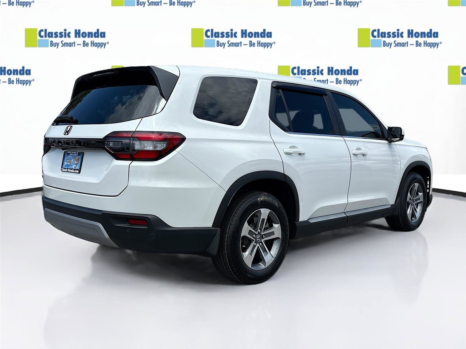 Certified 2024 Honda Pilot EX-L image 8
