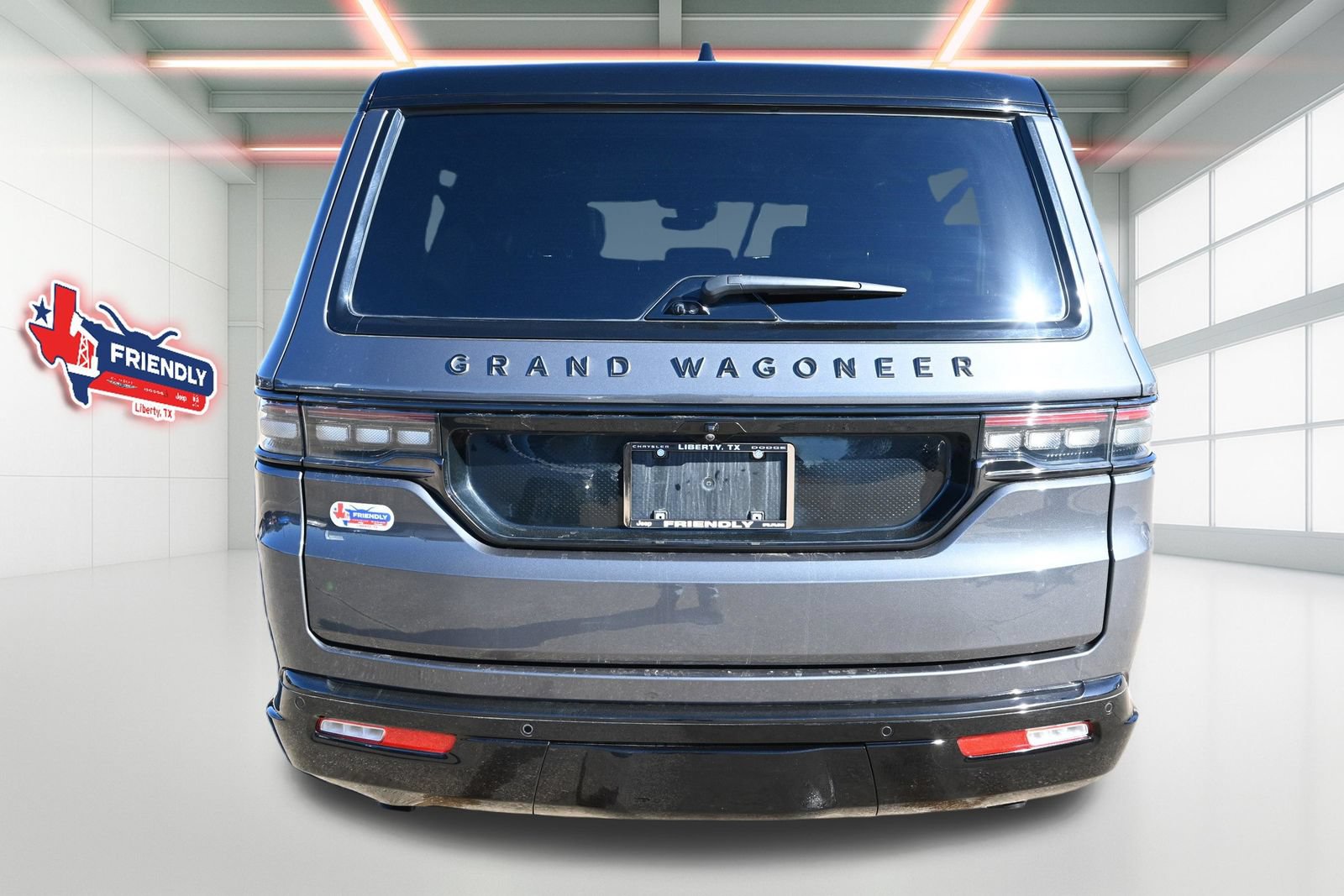 Used 2024 Jeep Grand Wagoneer L Series II w/ Quick Order Packagew 28T AWD/4WD image 34