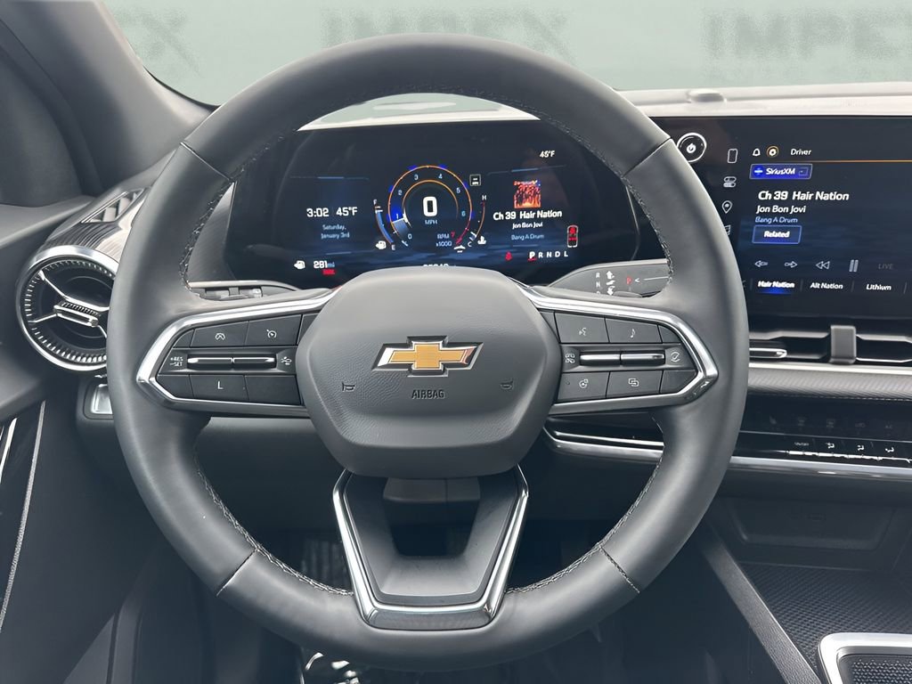 Used 2025 Chevrolet Equinox LT image 12