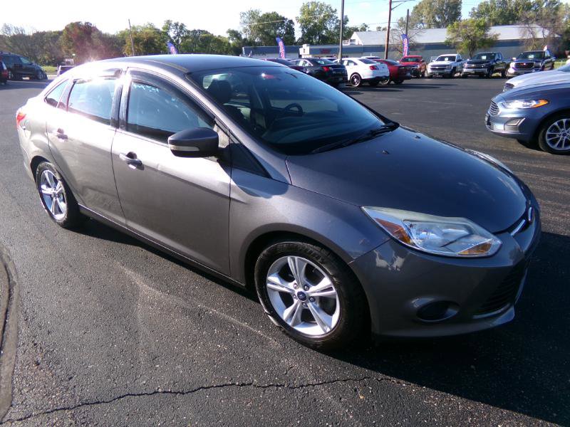 Used 2014 Ford Focus SE image 2