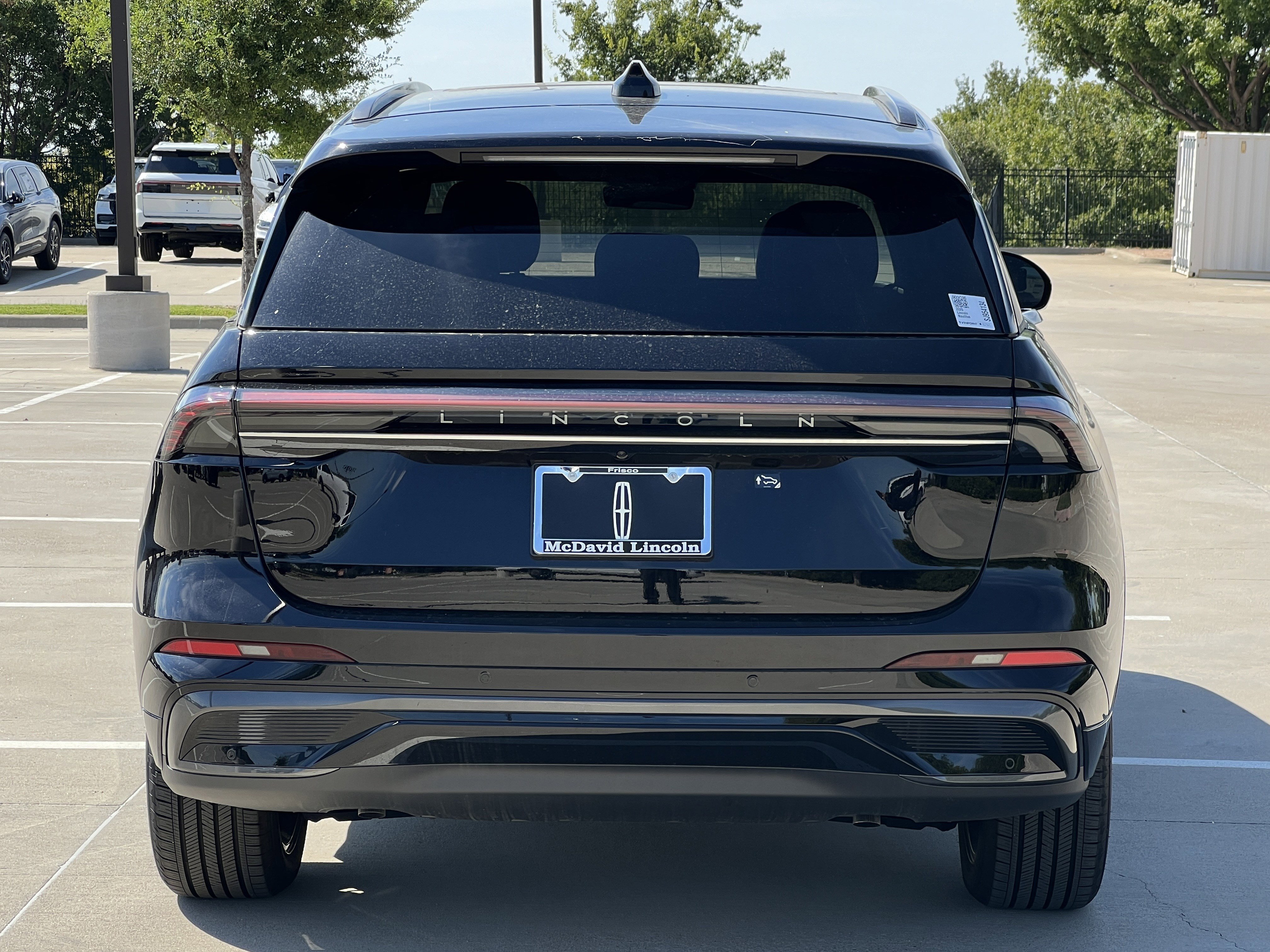 New 2025 Lincoln Nautilus Reserve w/ Jet Appearance Package image 8