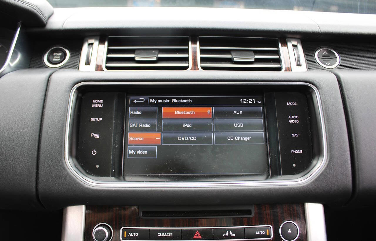 Used 2014 Land Rover Range Rover HSE AWD/4WD image 19