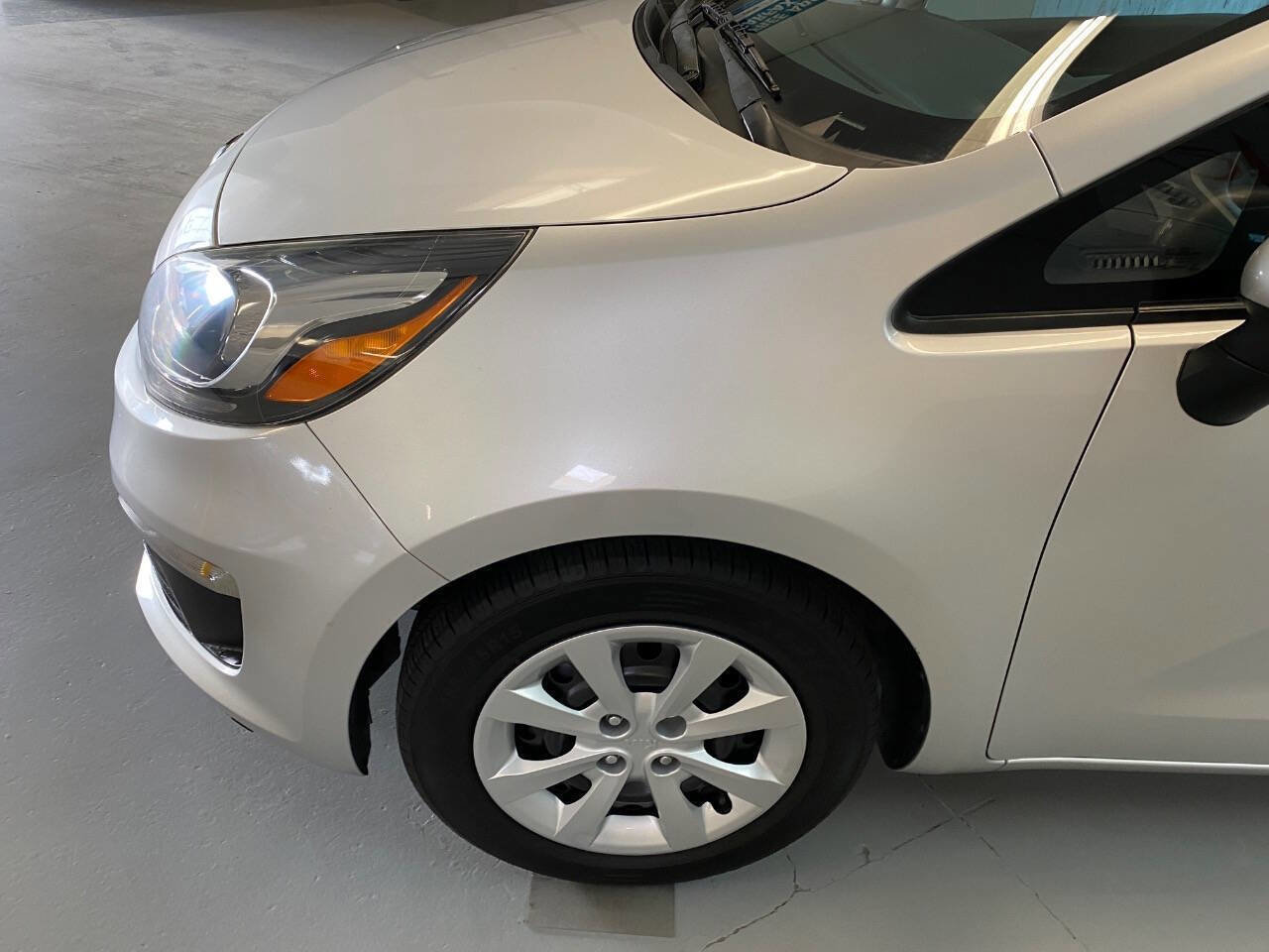 Used 2016 Kia Rio LX image 14