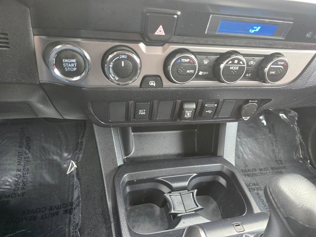 Certified 2023 Toyota Tacoma SR5 AWD/4WD image 22