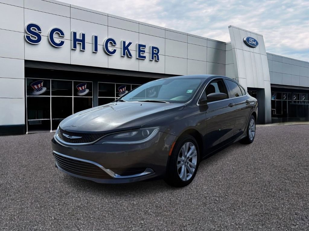 Used 2016 Chrysler 200 Limited image 4