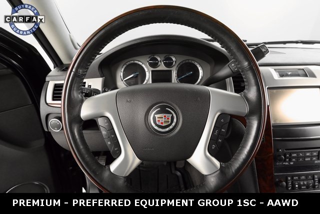 Used 2013 Cadillac Escalade Premium image 27