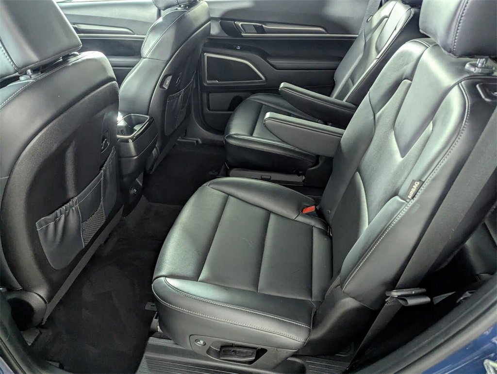 Used 2024 Kia Telluride S w/ S Sunroof Package image 15