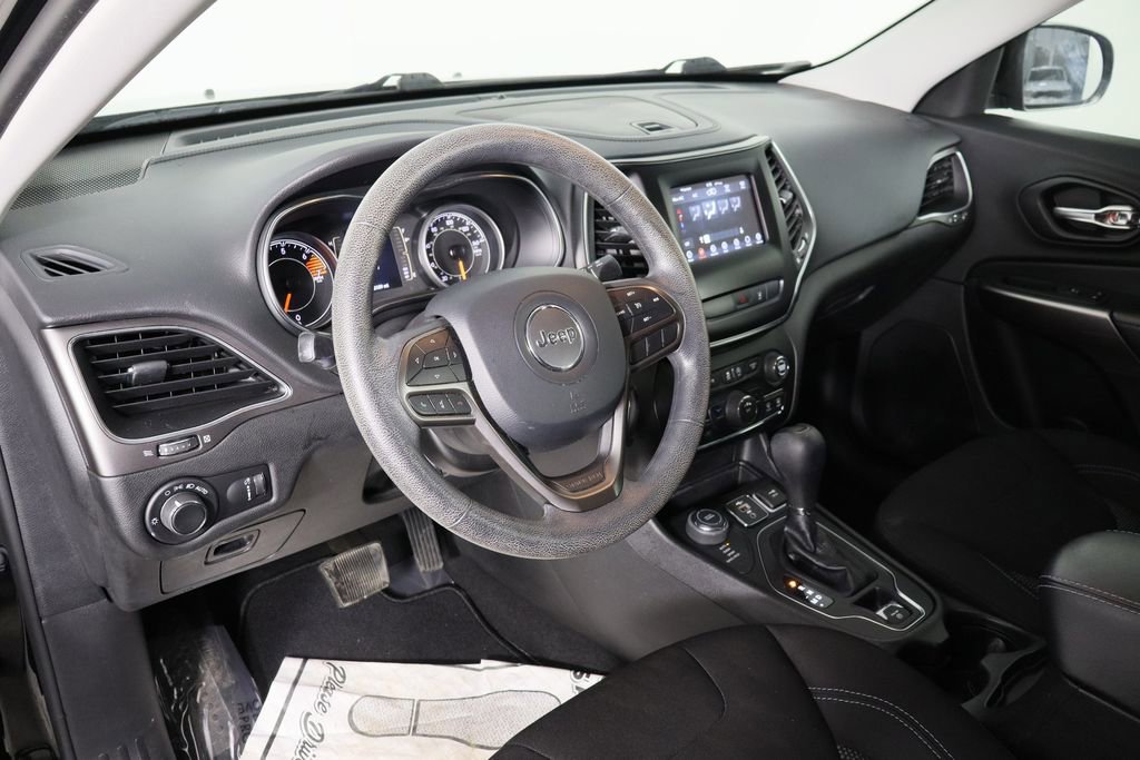 Used 2021 Jeep Cherokee Latitude image 25